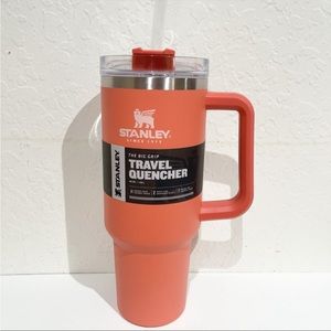 40 oz Stanley Quencher! Brand new in box! Color Grapefruit!